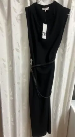ZARA ブラックノースリーブカットソーワンピース XS