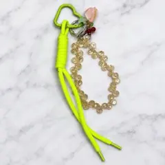 ハンドメイド キーホルダー ネオングリーン ビーズ