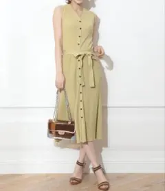 マイストラーダ　フロント釦ノースリニットワンピース