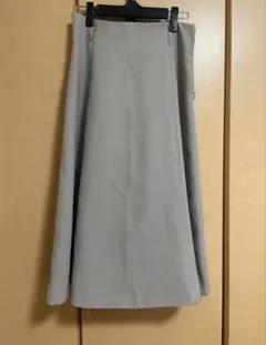 Honeys 膝丈スカート ベージュ