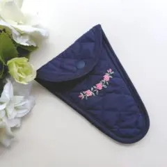 Item thumbnail for item 1bb9233b-6c64-4c33-8065-dbaf41730656