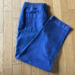 ユニクロ　カジュアルパンツ