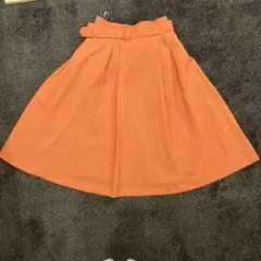 ハニーズ　膝丈スカート　フレア　ピンク　ベルト付き