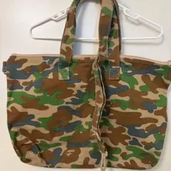 A BATHING APE カモフラ柄 トートバッグのサムネイル
