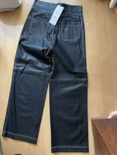 お値下げしました。ZARA レザーパンツ