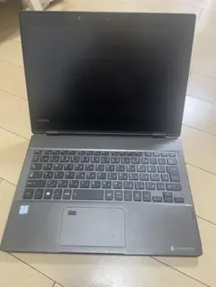 TOSHIBA dynabook V82 PV82BMP-NJA メタリックのサムネイル