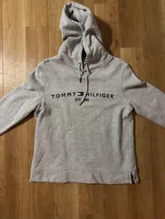TOMMY HILFIGER グレー パーカー