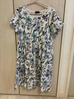 Be 花柄 半袖ワンピース 140