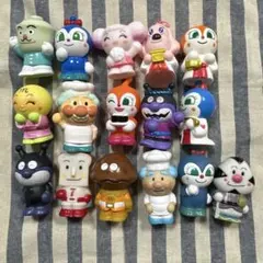 アンパンマンキャラクター 16体セット 指人形　フィギュア