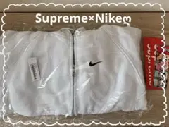 【新品】シュプ×ナイキ　 ジップアップフーディー　25SS White Sパーカ