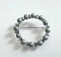 ブローチ　ネイビー　パール　真珠　SILVER　リース型　フープ　B89