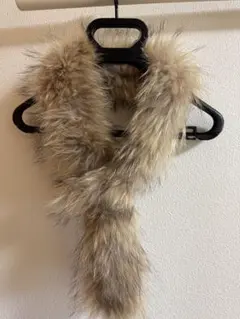 ベージュファー　マフラー