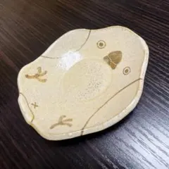 金成潤子さん 鳥さん ボウル 皿 器 - メルカリ