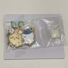 ちいかわ　クッキーチャームコット3 ハチワレとうさぎ