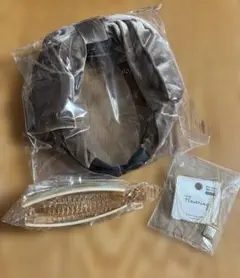 リボンヘアカチューシャ & ゴールドネックレス＆ヘアクリップセット