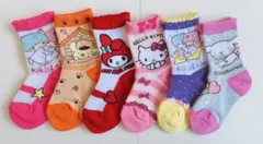 キッズキャラクター柄ソックス 6足セット　15-17cm