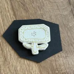 陶器*ブローチ