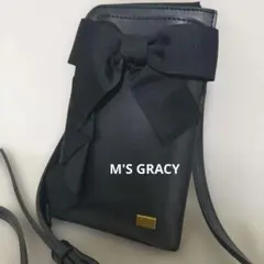 M'S GRACY エムズグレイシースマホショルダーバッグ ブラック ポシェットのサムネイル