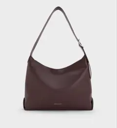 CHARLES & KEITHゾラ バックルストラップホーボーバッグ - プラムのサムネイル