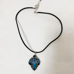 ターコイズ風パーツスエードエスニックショートネックレス