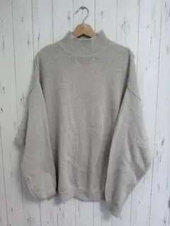 グレー ハイネック オーバーサイズ ニットセーター