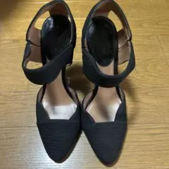 Giorgio Armani 黒 ハイヒール 10cm