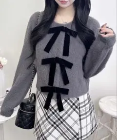 【新品未使用】ベロアリボンフェザーニットカーディガン