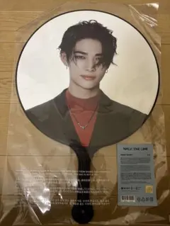 2026年最新】グループ名：ENHYPEN うちわの人気アイテム - メルカリ