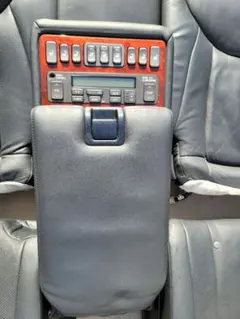 トヨタ　セルシオ　30 後期　純正リアセンターコンソールスイッチ付き　中古品 2026年最新】セルシオ センターコンソールの人気アイテム - メルカリ