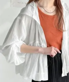 新品☆クラシカルエルフ 抜け感シアーで軽やかに。フード付きバルーンブラウスのサムネイル