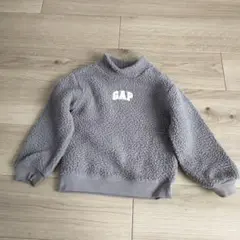 GAP ボアトレーナー 5歳