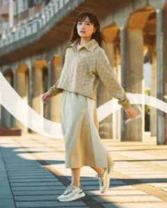 川口春奈 PUMA/プーマ ニットロングスカートのサムネイル