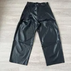 フェイクレザー ワイドパンツ ブラックのサムネイル