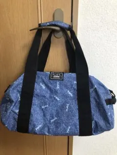 Item thumbnail for item 4ddc9a2a-c12d-4972-bd6c-ef8a1c2766ae