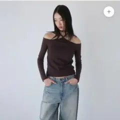 Moftyオフショルホルタートップス