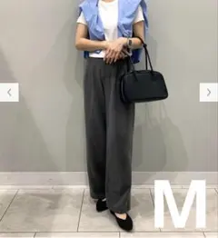 【美品】GUグレー タックワイドパンツ M
