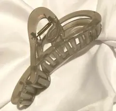 ヘアクリップ　バンスクリップ　バンズ　ヘアアクセサリー　ヘアアレンジ　ハート