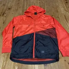 Under Armour フード付きジャケット M 赤黒