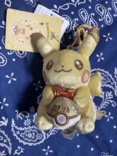 ポケモン 30周年 記念 マスコット ピカチュウ