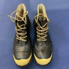 Item thumbnail for item 86003511-fd6b-4585-857c-2dabb2a6ee7c