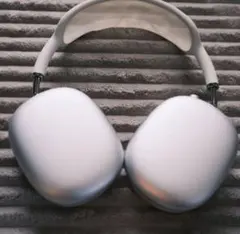 AirPods MAX 最終値下げ早い者勝ち - メルカリ