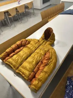 モンベル　ライトアルパイン　ダウン　バイカラー　M 美品