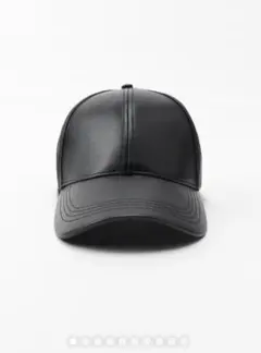 【新品】完売品 ZARA リアルレザー キャップ 黒 羊革 本革 帽子のサムネイル