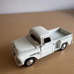 Chevrolet ピックアップトラック ミニカーのサムネイル