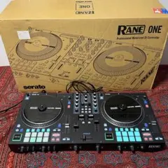 Item thumbnail for item 21bf4442-d947-420b-8695-5482cd51d800