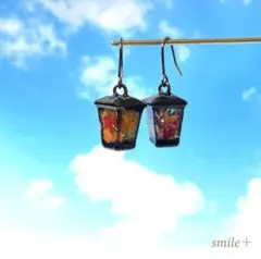 紅葉のランタンピアス/イヤリング