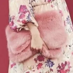 送料込み 匿名配送 未開封 タグ付き 半額 以外 ファー バッグ クラッチバッグ