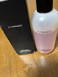 M.A.C ブラシ クレンザー 235ml - メルカリ