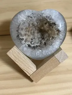 超絶美品! 水晶ファセットカット 巨大ハート 台座付 超絶美品! 水晶ファセットカット 巨大ハート 台座付 - メルカリ