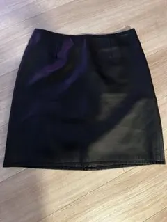 MaxMara WEEKENDレザー ミニスカート 黒のサムネイル